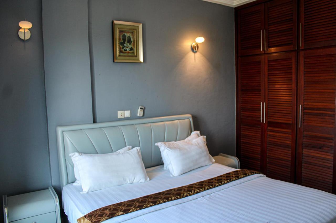 Residence Le Carat Bonapriso ดูอาลา ภายนอก รูปภาพ