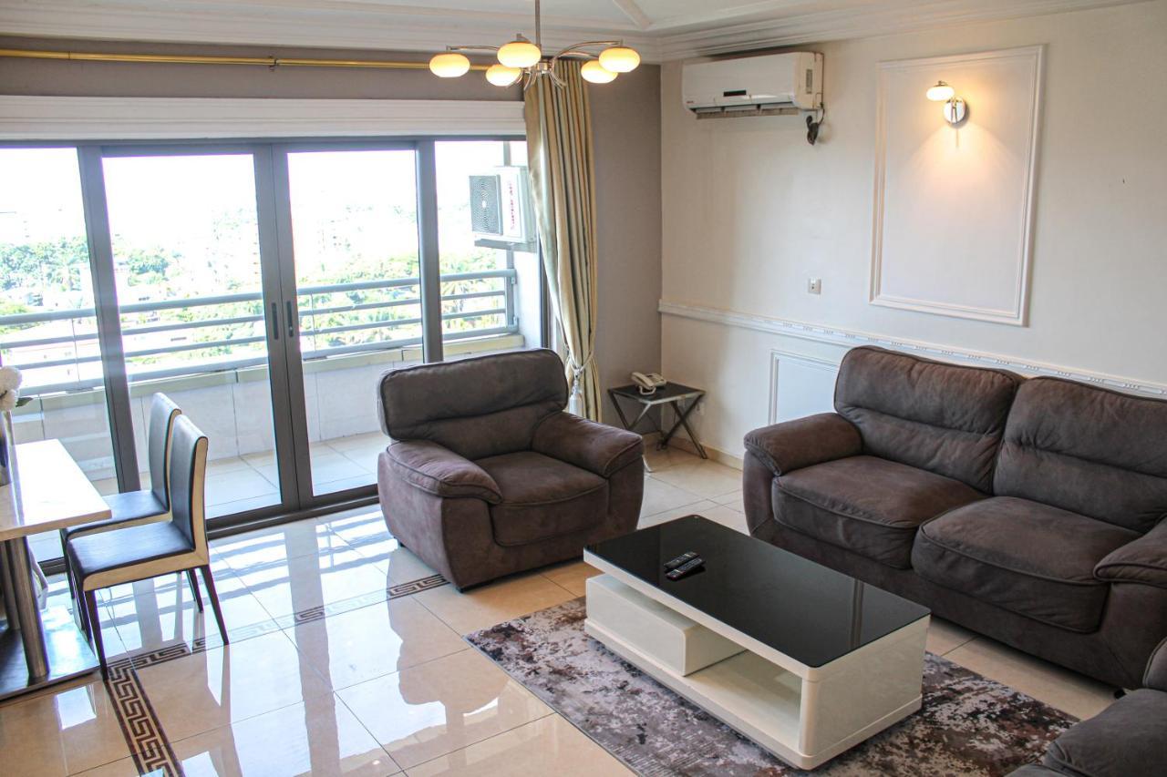 Residence Le Carat Bonapriso ดูอาลา ภายนอก รูปภาพ
