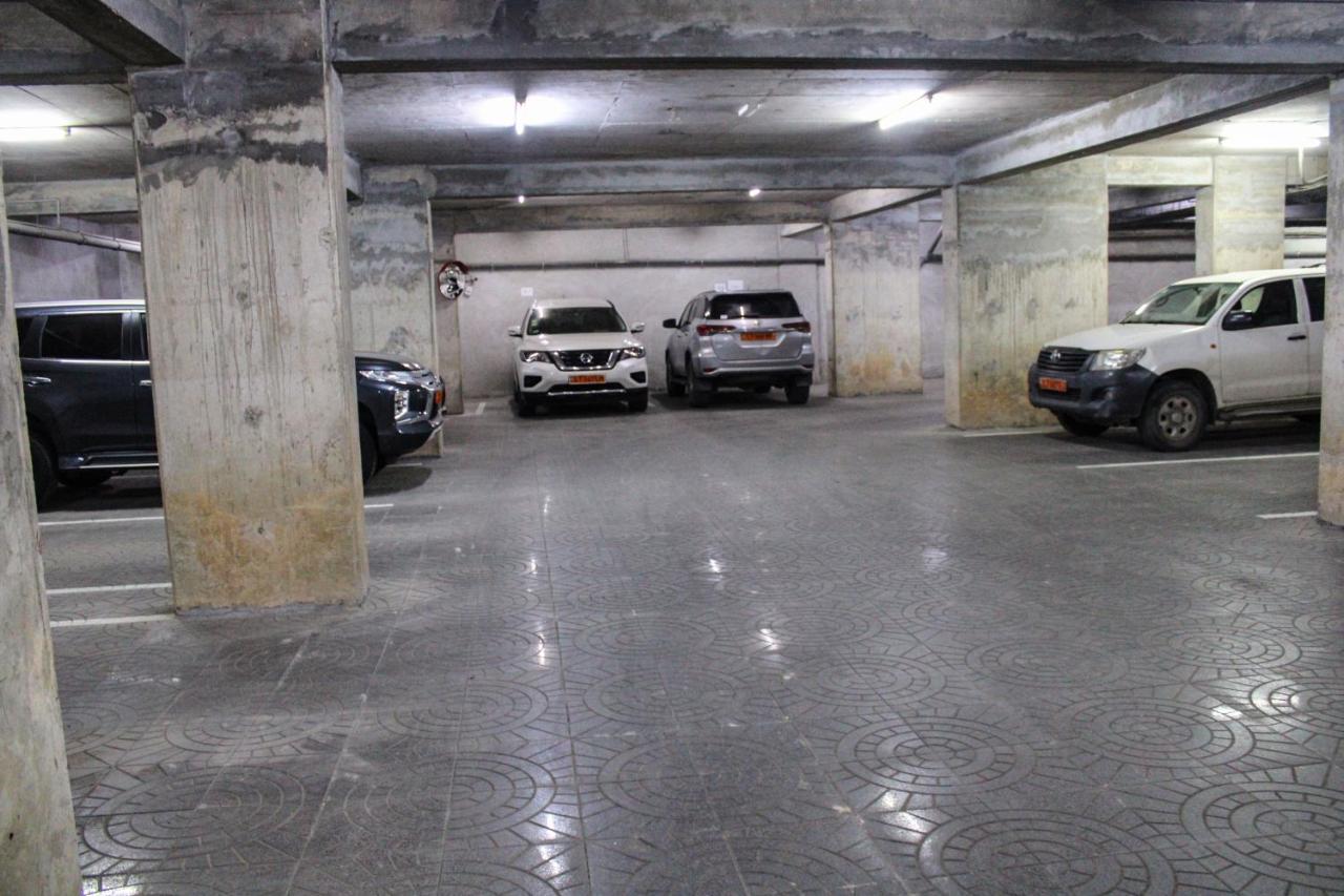 Residence Le Carat Bonapriso ดูอาลา ภายนอก รูปภาพ