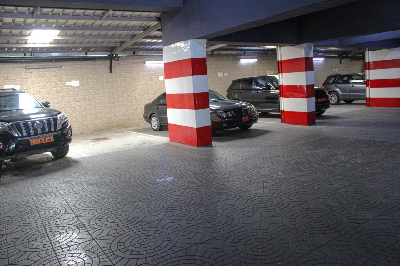Residence Le Carat Bonapriso ดูอาลา ภายนอก รูปภาพ